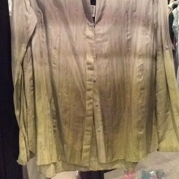 Elie Tahari gray and green light weigh blouse, top - Picture 6 of 11